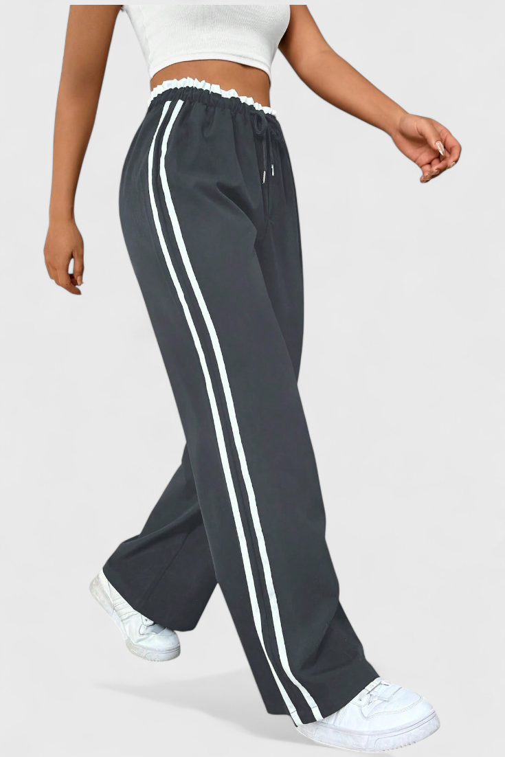 Alanys Side-Detail Flared Sport Pants