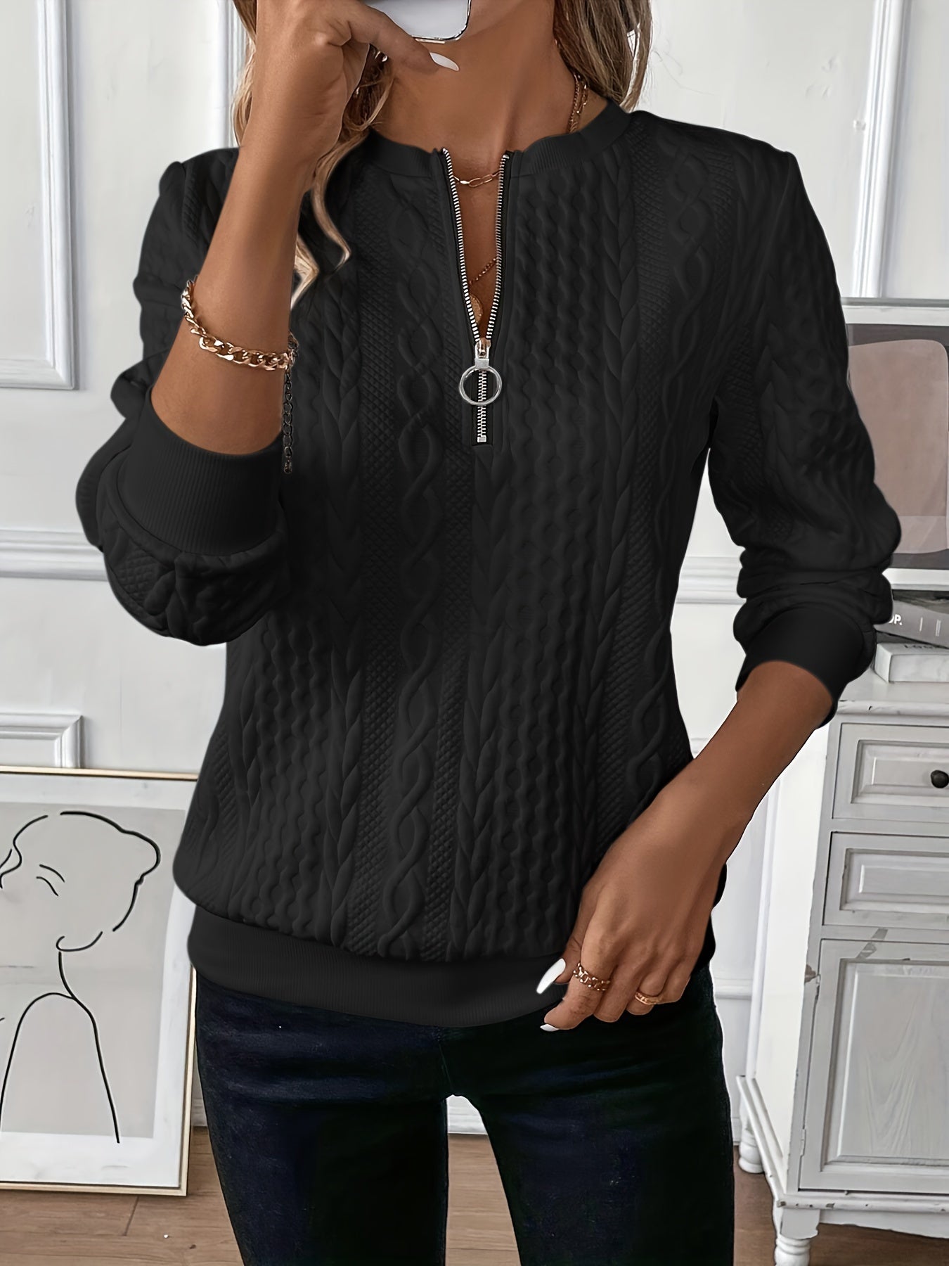 Herald™ - Elegant Sweater with Zip